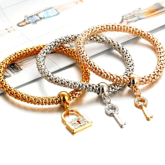 HP-Stackable Bracelets with Lock & Key - Picture 2 of 4